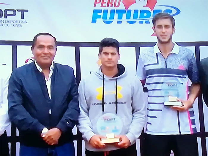 Malla consigue segundo título consecutivo en Perú