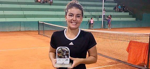 Fernanda Brito se quedó con el título individual de la Copa Amboró