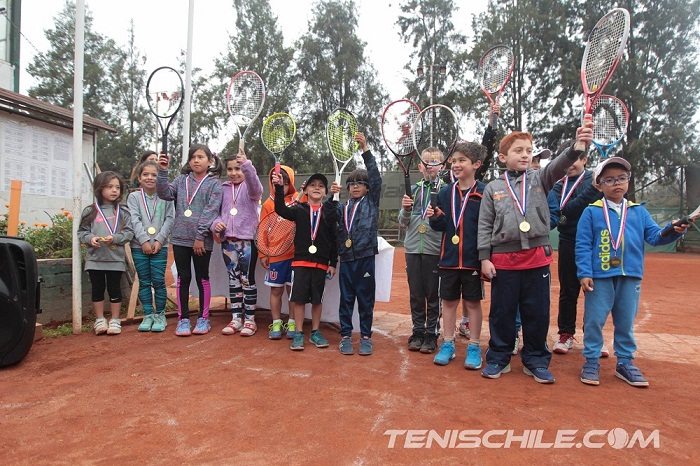Club Maipú se lució en una nueva etapa del Circuito Tenis 10