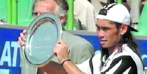 Cuando El ‘Chino’ Ríos Debutó Como Campeón En El ATP Tour
