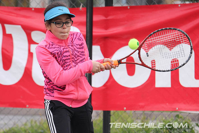 Renata Loyola gana Tenis 10 en FPT y queda como 1 de Chile